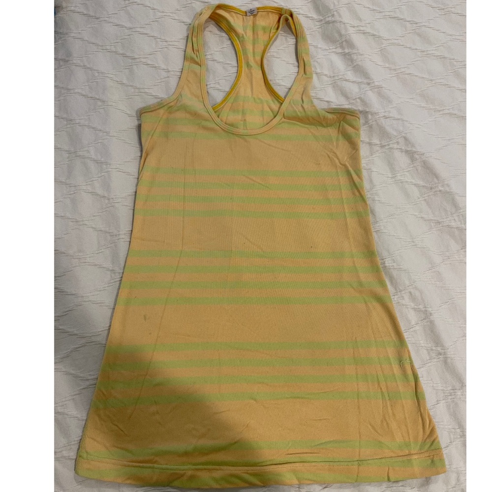 Women’s Lululemon workout tank top